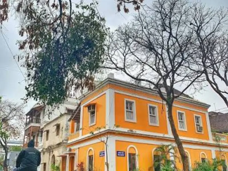 Pondicherry & the Chola Trail, Tamil Nadu.